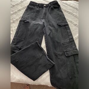SHEIN BAGGY CARGO BLACK LIGHTLY DISTRESSED JEAN PANTS 26 S